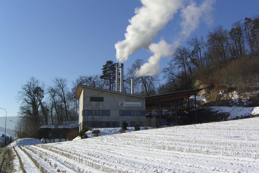 Heating plant in Porrentruy (Source: Ville de Porrentruy, https://porrentruy.ch/autorites-administration/uei/equipement/thermoreseau/)